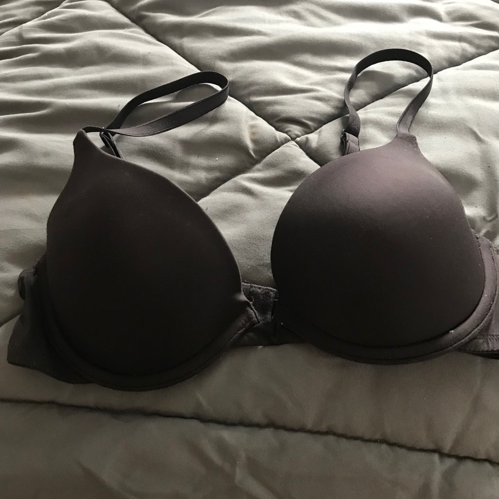 Calvin Klein 32b bra